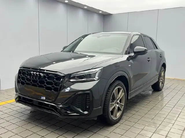 Audi Q2L 2022, 34 000 км