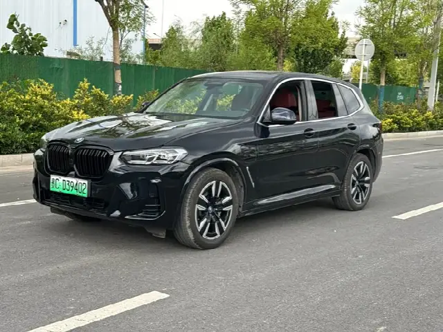 BMW iX3 2023, 51 000 км