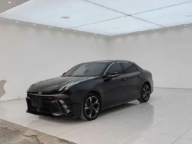 Lynk & Co 03 2023, 46 000 км
