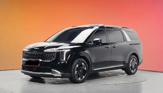 Kia Carnival 2023, 15 137 км