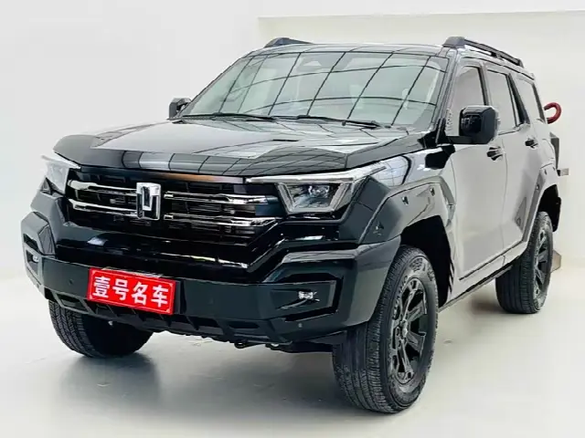 Tank 400 Hybrid 2024, 26 000 км