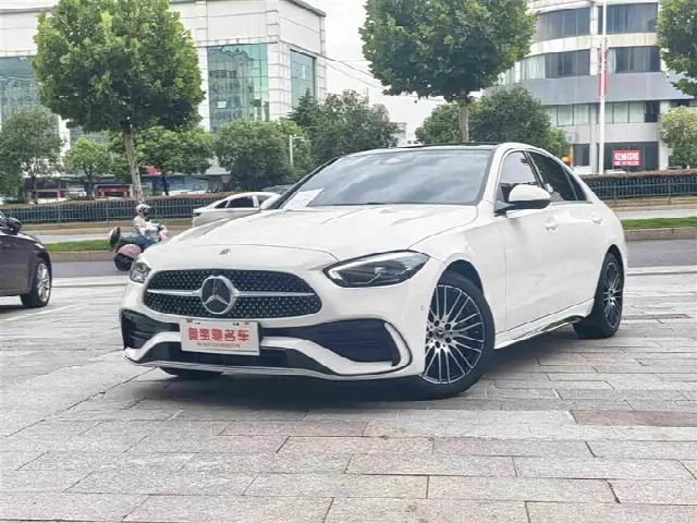 Mercedes-Benz C-Class 2025, 36 800 км
