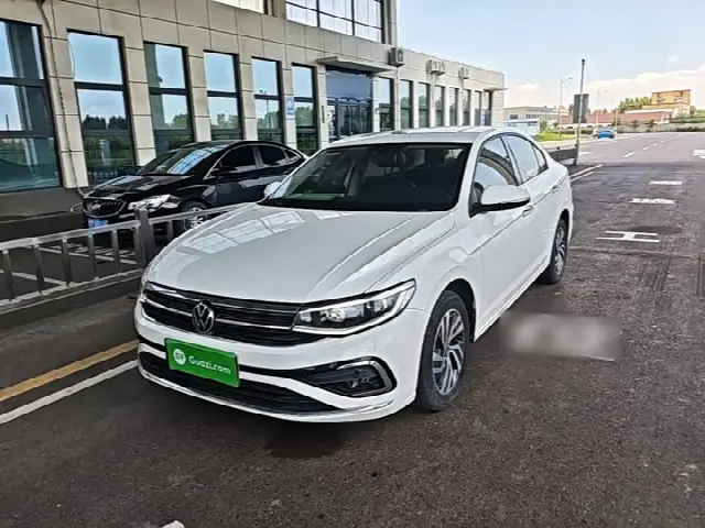 Volkswagen Bora 2023, 49 000 км