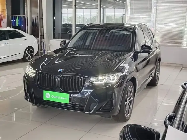 BMW X3 2023, 29 900 км