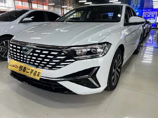Jetta VA7 2025, 17 000 км
