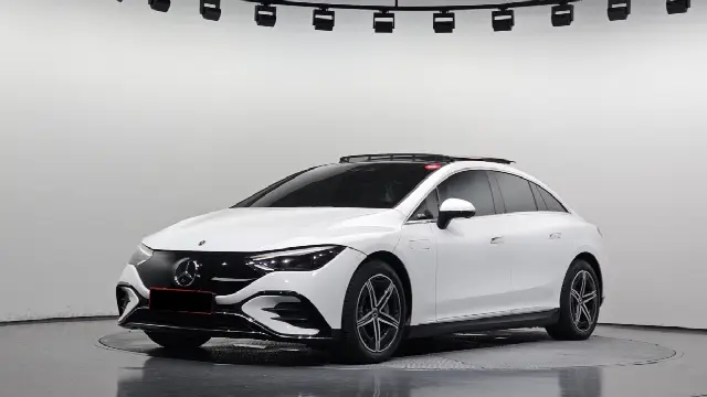 Mercedes-Benz EQE — фото из объявления