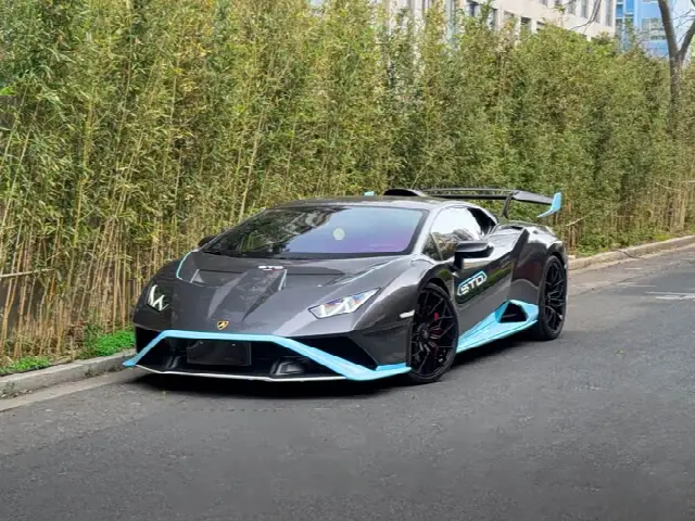Lamborghini Huracán 2021, 4 700 км