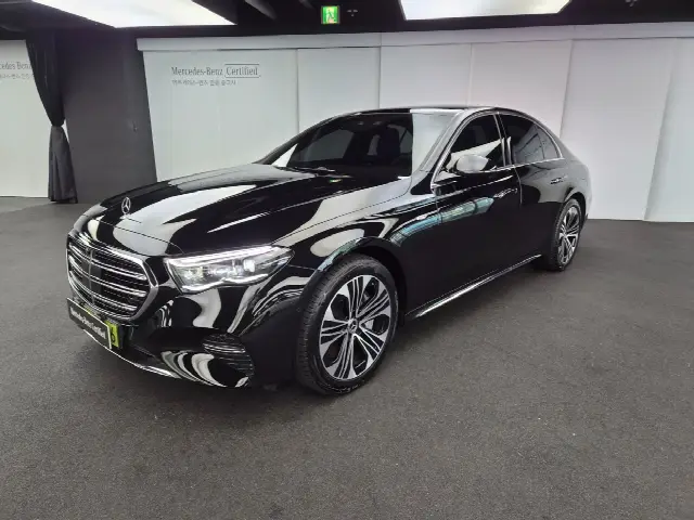Mercedes-Benz E-Class 2024, 16 044 км