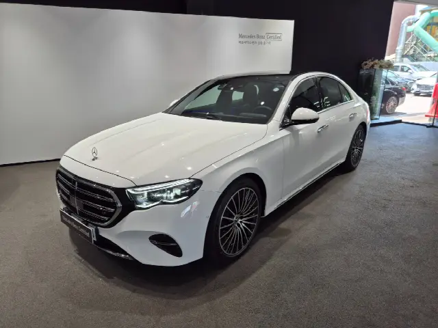 Mercedes-Benz E-Class 2024, 2 180 км