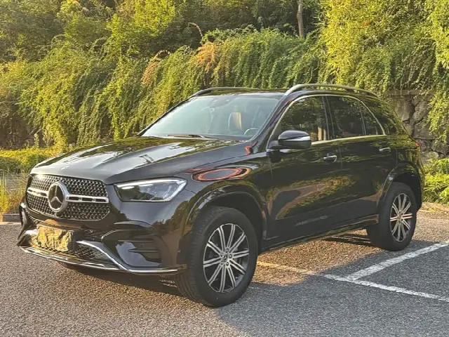 Mercedes-Benz GLE-Class 2024, 56 000 км