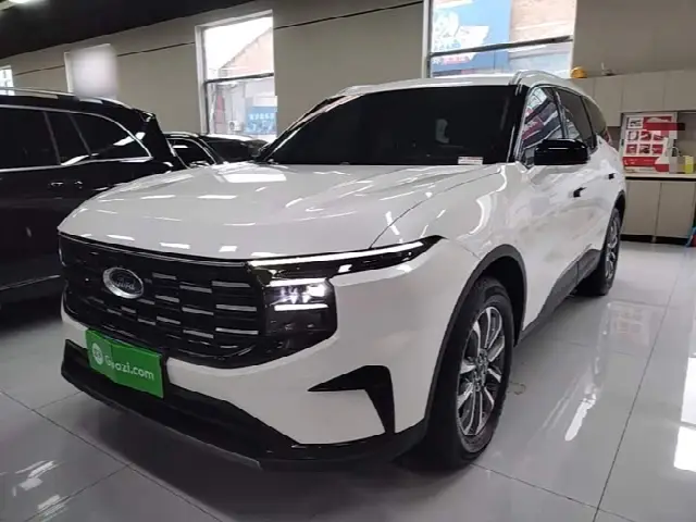 Ford Edge 2023, 18 800 км