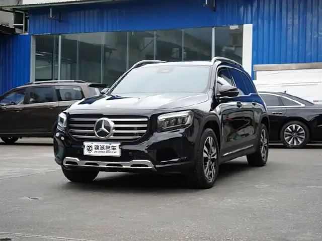 Mercedes-Benz GLB-Class 2024, 30 000 км
