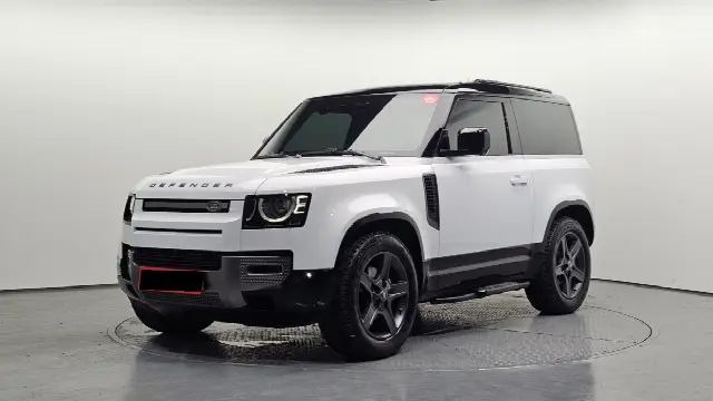 Land Rover Defender 2020, 8 364 км
