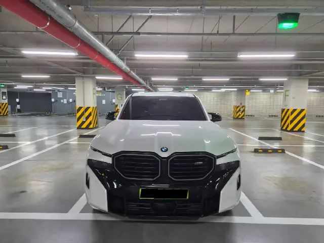 BMW XM 2023, 12 710 км