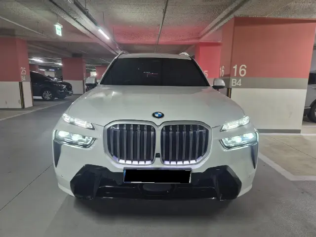 BMW X7 2019, новый