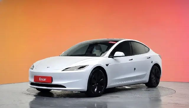 Tesla Model 3 2017, 54 160 км