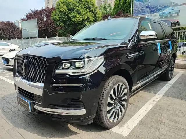 Lincoln Navigator 2024, новый