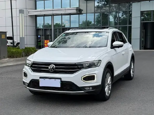 Volkswagen T-Roc 2018, 70 000 км