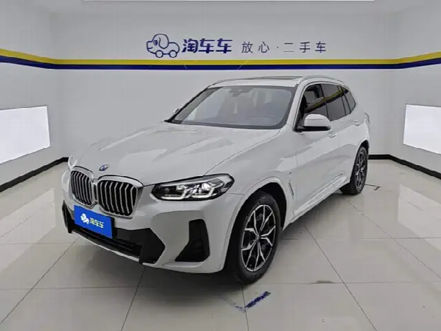 BMW X3 2022, 60 000 км