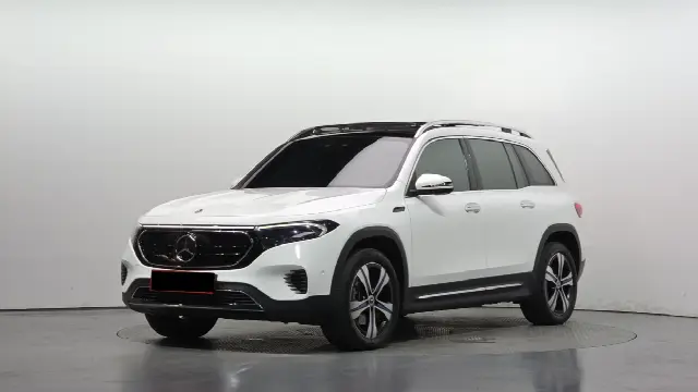 Mercedes-Benz EQB 2022, 30 249 км