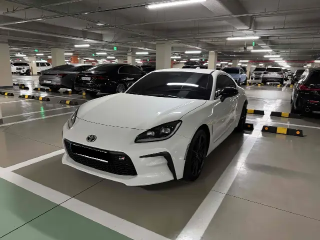 Toyota 86 2022, новый