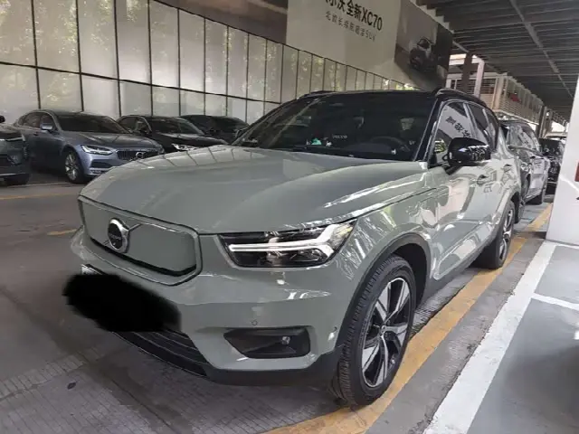 Volvo XC40 EV 2022, 44 000 км