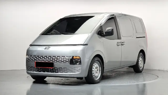 Hyundai Staria 2021, 119 382 км