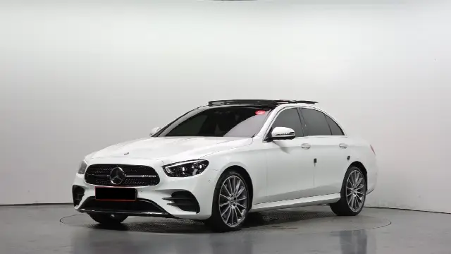 Mercedes-Benz E-Class 2016, 73 787 км
