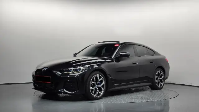 BMW i4 2021, 42 839 км
