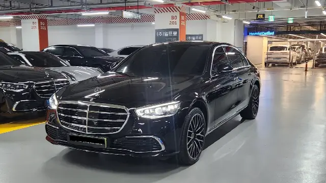 Mercedes-Benz S-Class 2021, 13 667 км