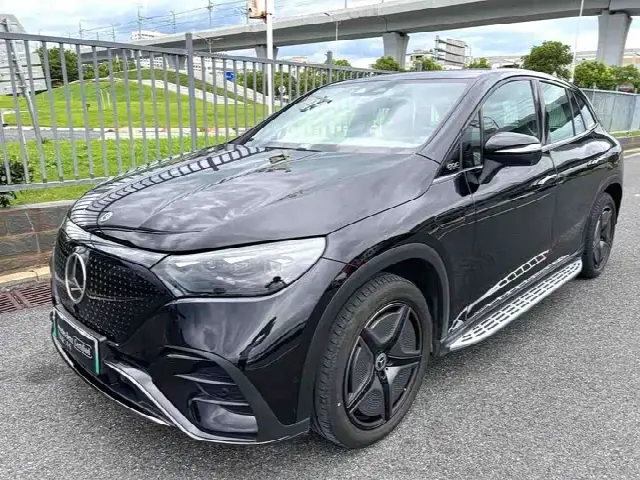 Mercedes-Benz EQE SUV 2023, 20 000 км