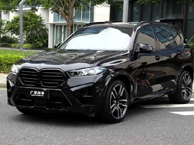BMW X5 M 2023, 32 000 км