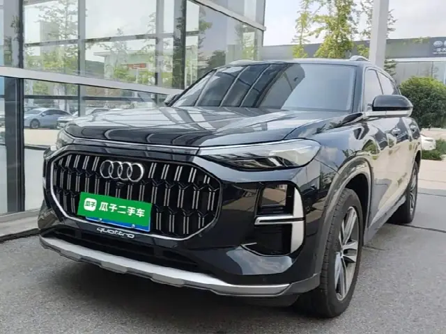 Audi Q6 2023, 4 300 км