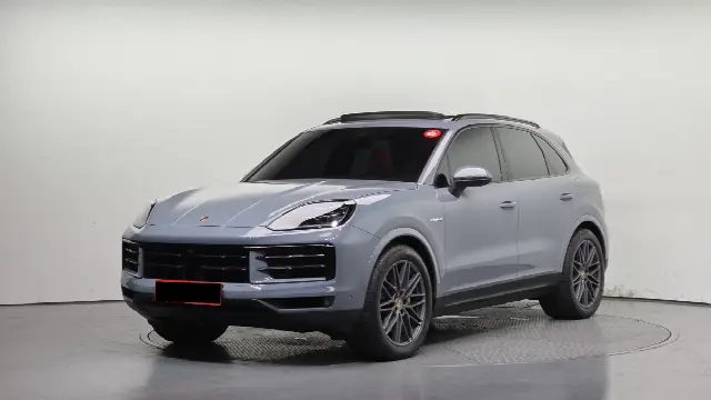 Porsche Cayenne 2019, 5 624 км