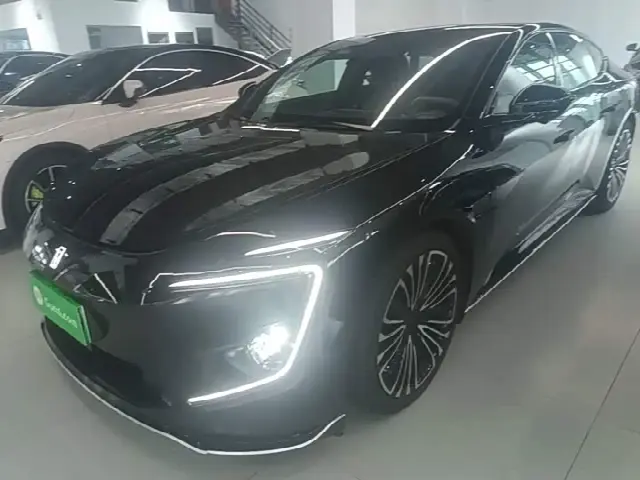 Avatr 12 2025, 10 600 км