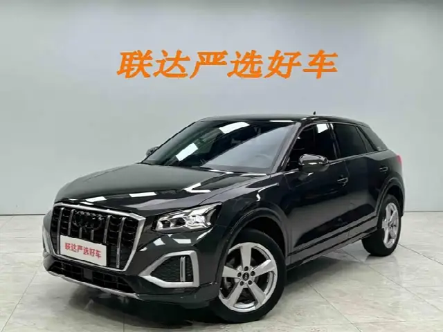 Audi Q2L 2022, 21 600 км
