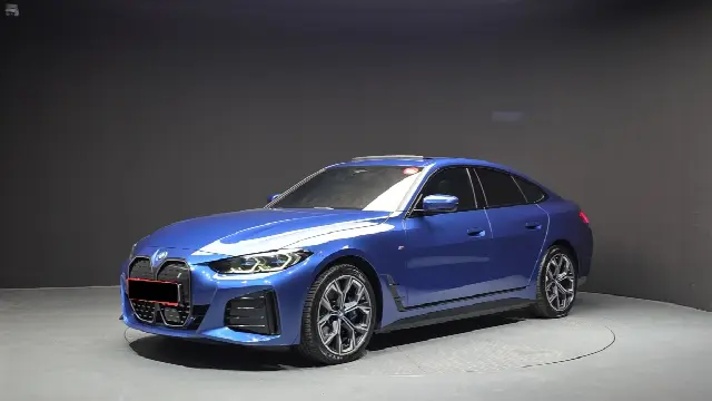 BMW i4 2021, 81 844 км