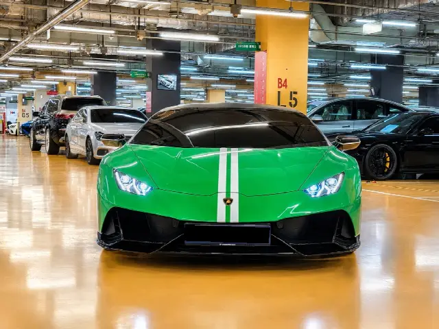 Lamborghini Huracan — фото из объявления