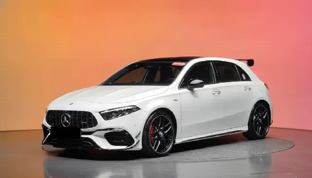 Mercedes-Benz A-Class 2019, новый