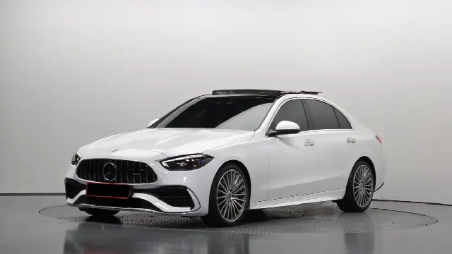 Mercedes-Benz C-Class 2022, 76 493 км