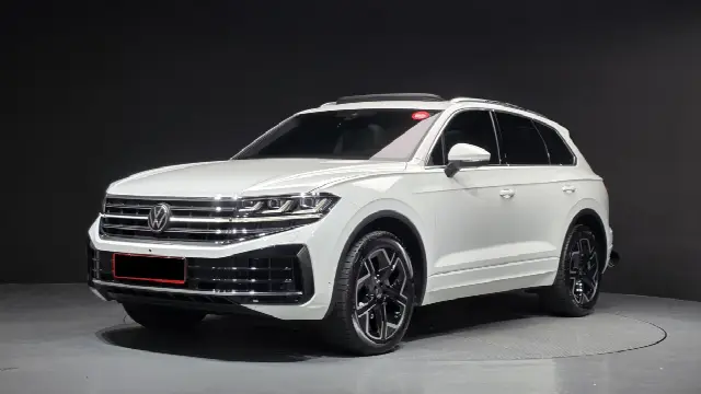 Volkswagen Touareg 2019, 14 897 км