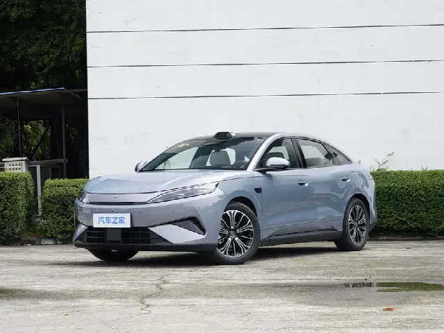 BYD Qin Max 2026, новый