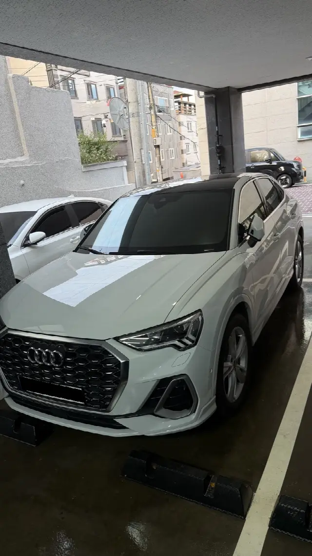 Audi Q3 2018, 18 000 км