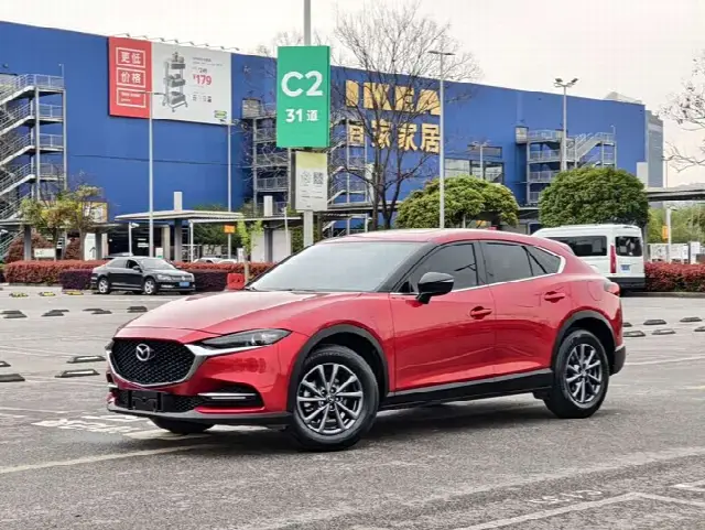 Mazda CX-4 2021, 43 000 км