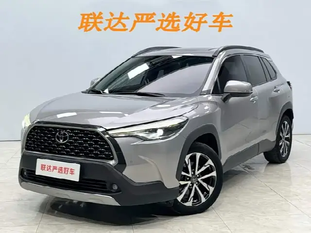 Toyota Corolla Cross 2022, 17 200 км