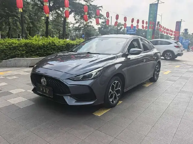 MG Motor 5 2022, 18 000 км