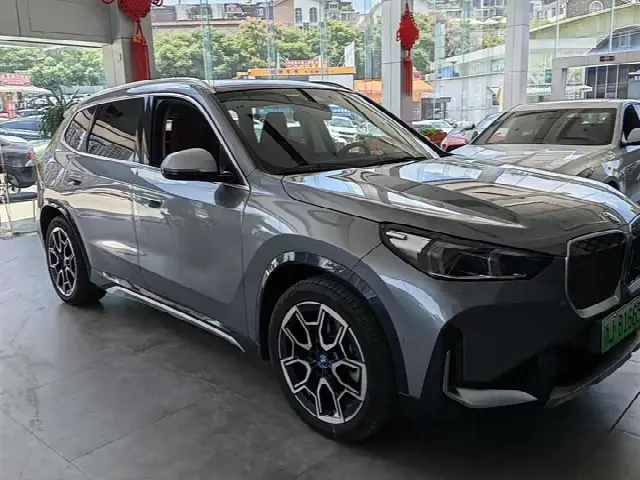 BMW iX1 2023, 68 000 км