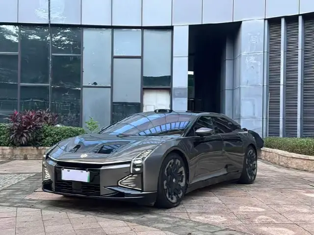 HiPhi Z 2023, 55 000 км