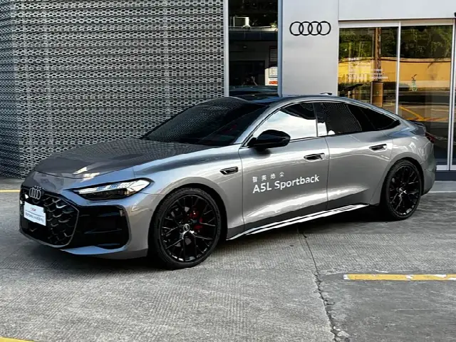 Audi A5L Sportback 2026, 5 000 км