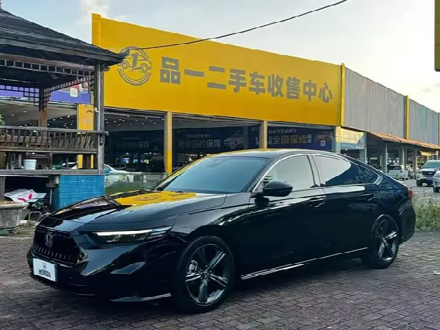 Honda Inspire 2023, 40 000 км